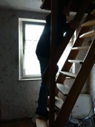 2020-10-03 Treppe zum Dachboden