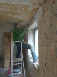 2020-11-28 Der Wandputz muss weg - überall!